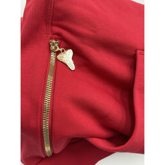 New Nike Kobe Bryant Dri-FIT Pullover Red Hoodie Size Men's Size M HF0066-636 - Picture 3 of 4